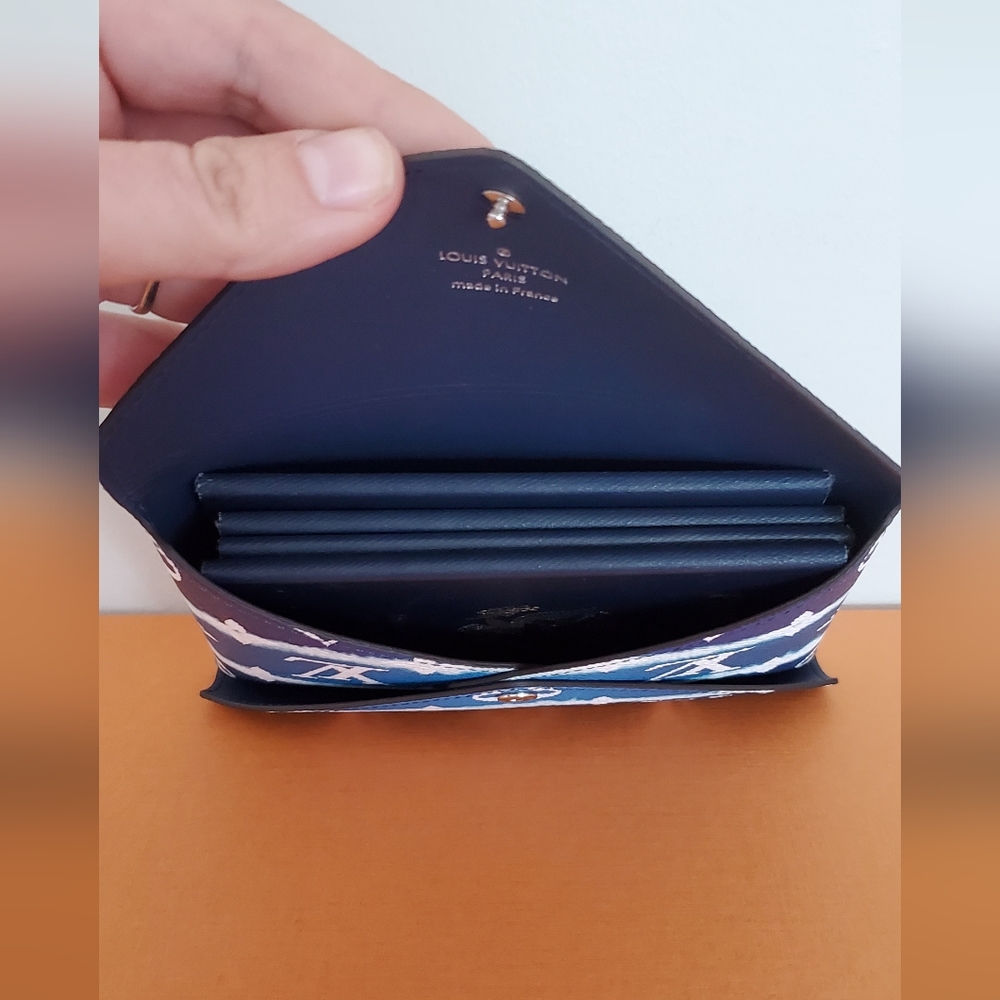 Louis Vuitton Medium Escale Blue Kirigami - Picture 11 of 12